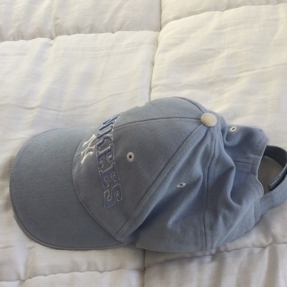 NY Yankees light blue baseball cap - Picture 4 of 6